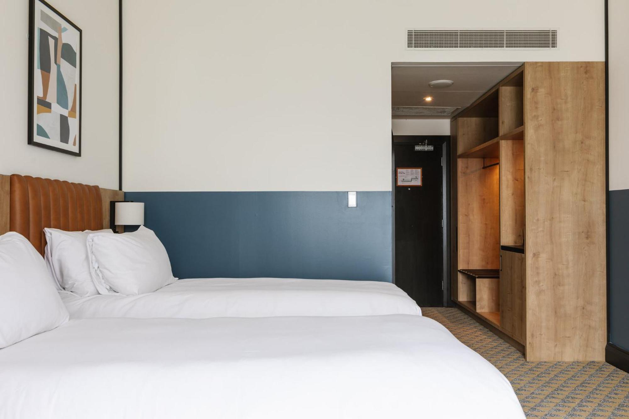 Voco Belfast By Ihg Hotel Bagian luar foto